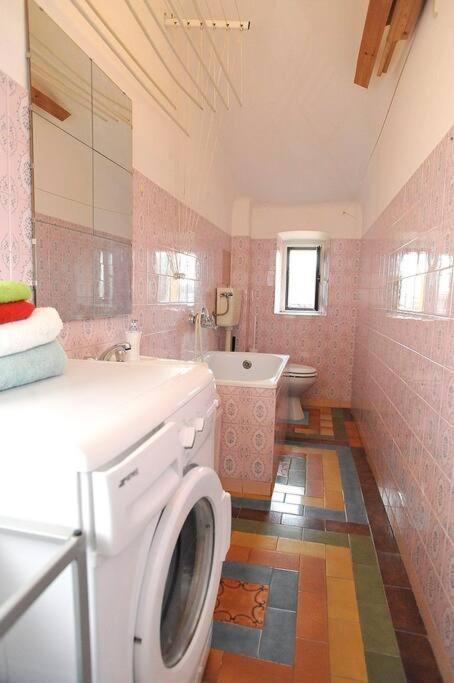 Spacious Attic Apartment Kandler Τεργέστη Εξωτερικό φωτογραφία